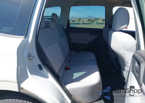 2014 Subaru Forester 2.5I z USA, uszkodzony, nr VIN JF2SJAAC4EG442770